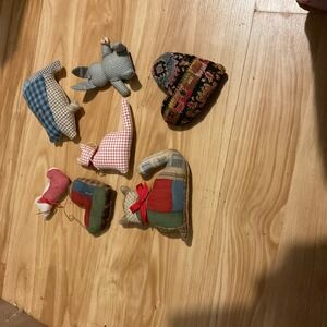 Set of 6 Handmade Folk Art Plush Ornaments Hearts Cat Dog Candy Cane